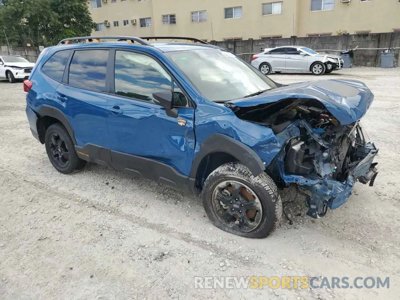 4 fotografías del automóvil dañado JF2SKAJC0RH487590 SUBARU FORESTER 2024