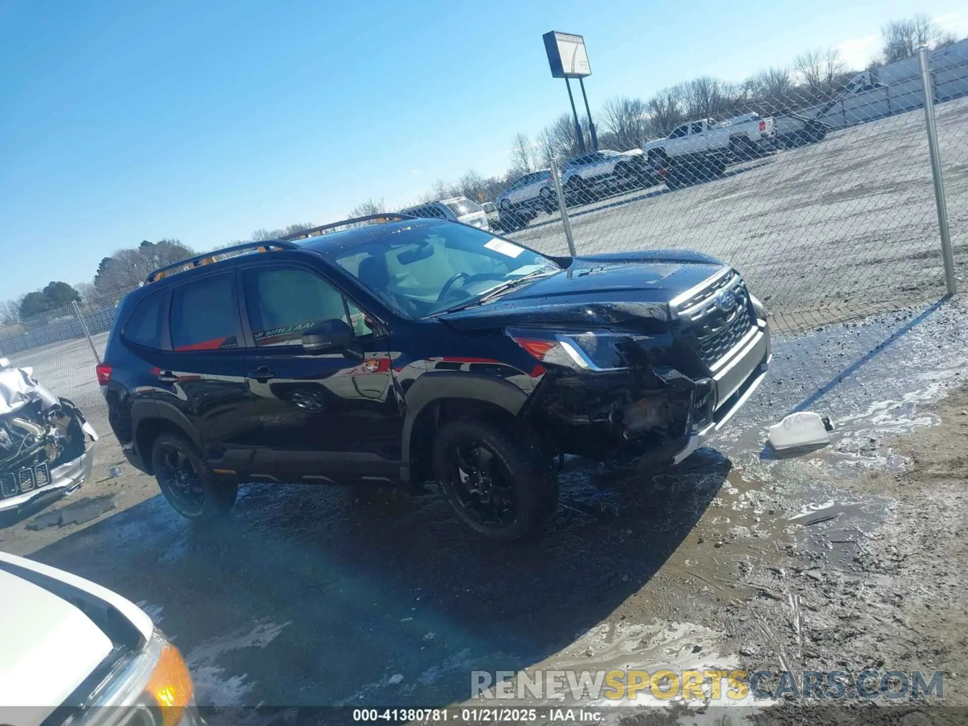 13 fotografías del automóvil dañado JF2SKAJC0RH528235 SUBARU FORESTER 2024