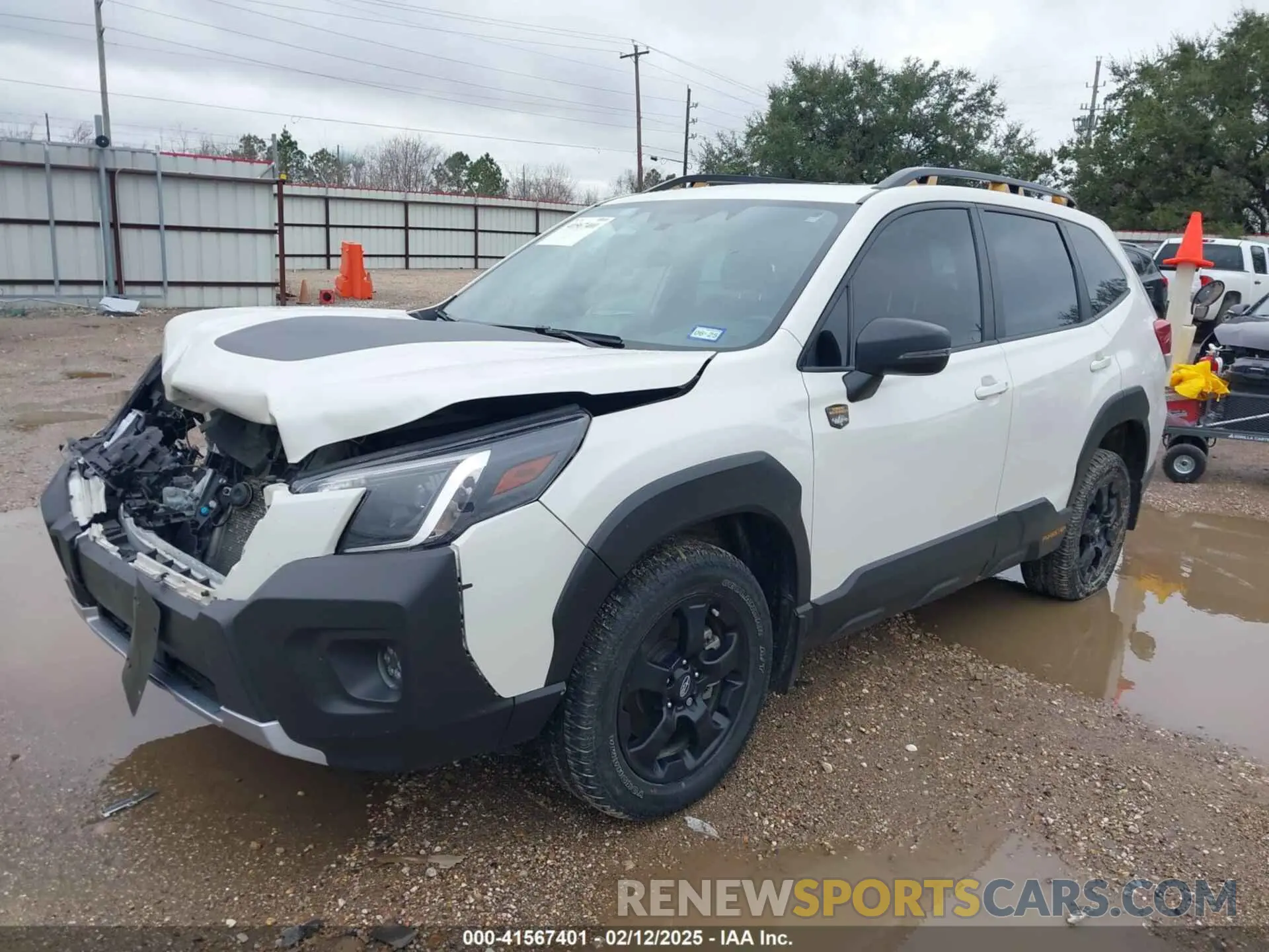 2 fotografías del automóvil dañado JF2SKAJC2RH411109 SUBARU FORESTER 2024