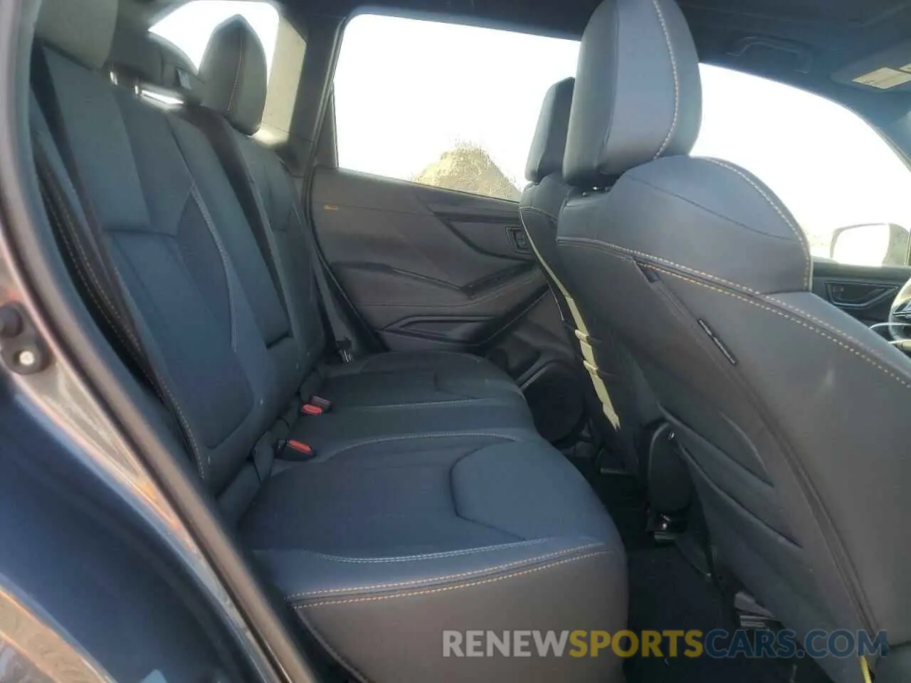 11 fotografías del automóvil dañado JF2SKAJC2RH523151 SUBARU FORESTER 2024