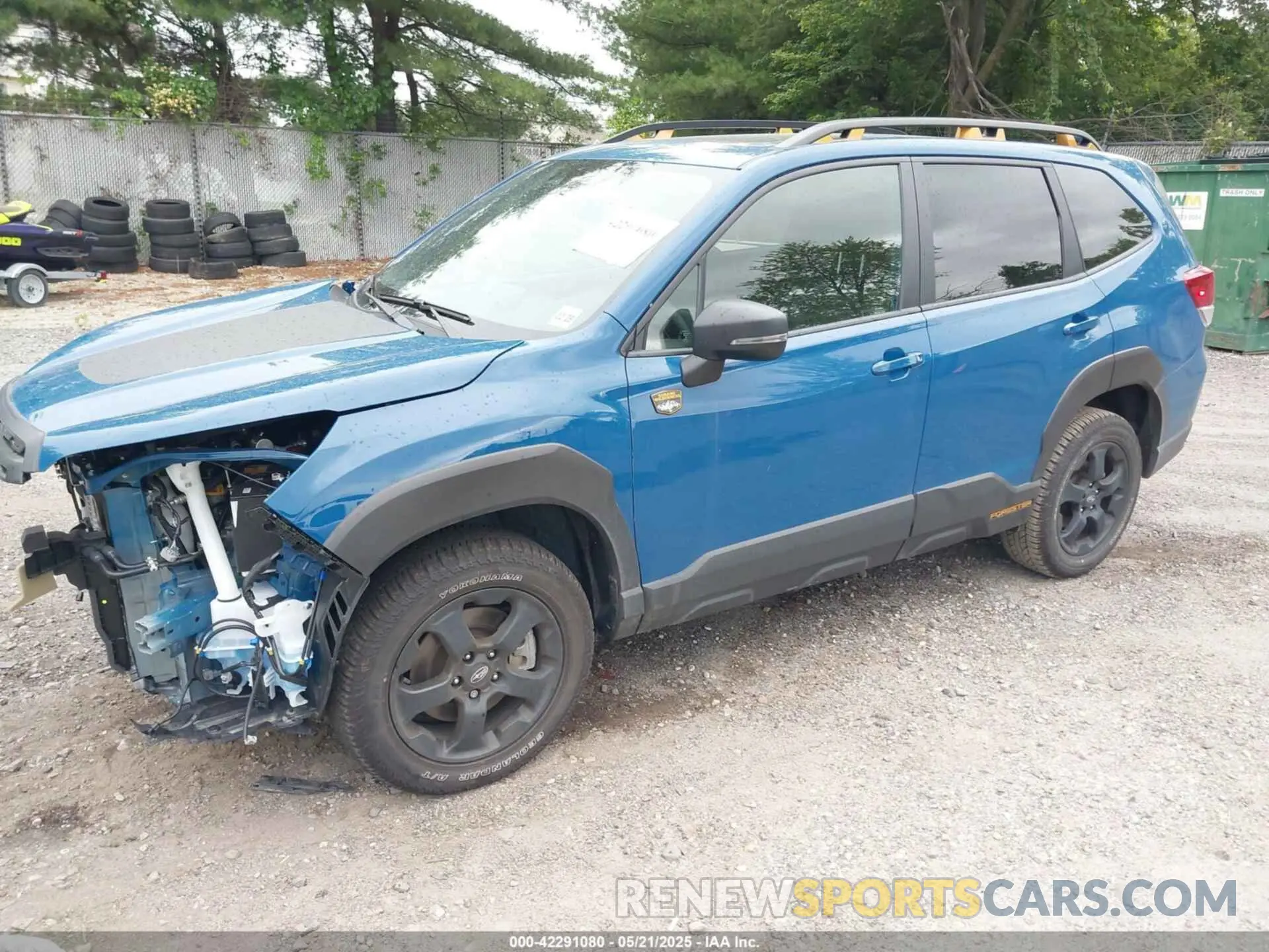2 fotografías del automóvil dañado JF2SKAJC2RH525613 SUBARU FORESTER 2024