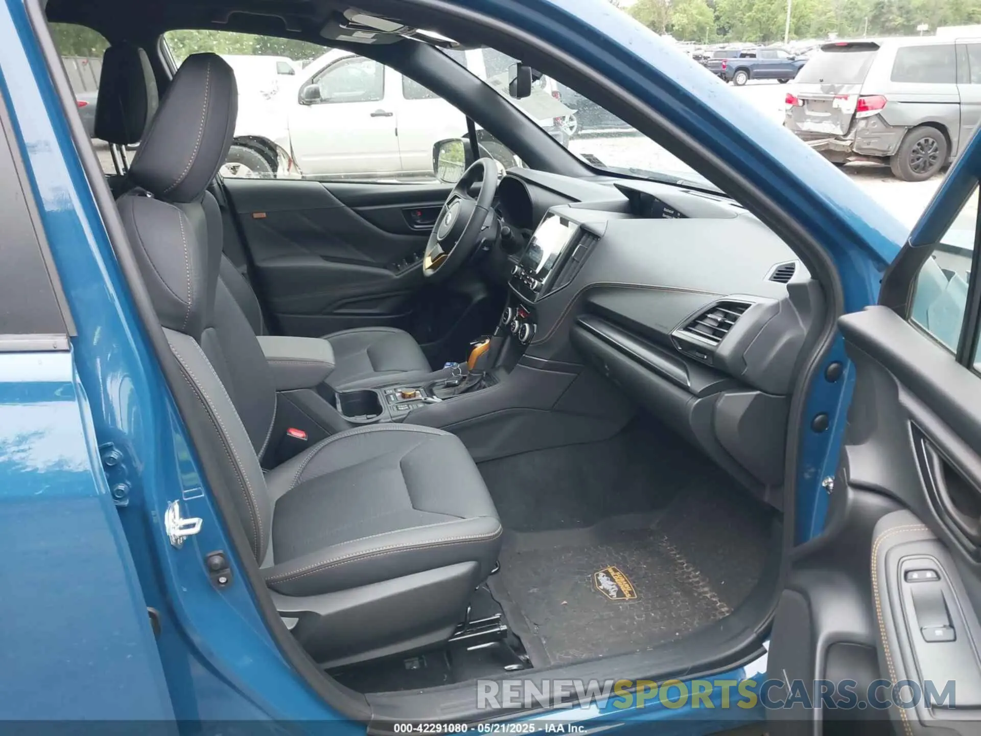 5 fotografías del automóvil dañado JF2SKAJC2RH525613 SUBARU FORESTER 2024