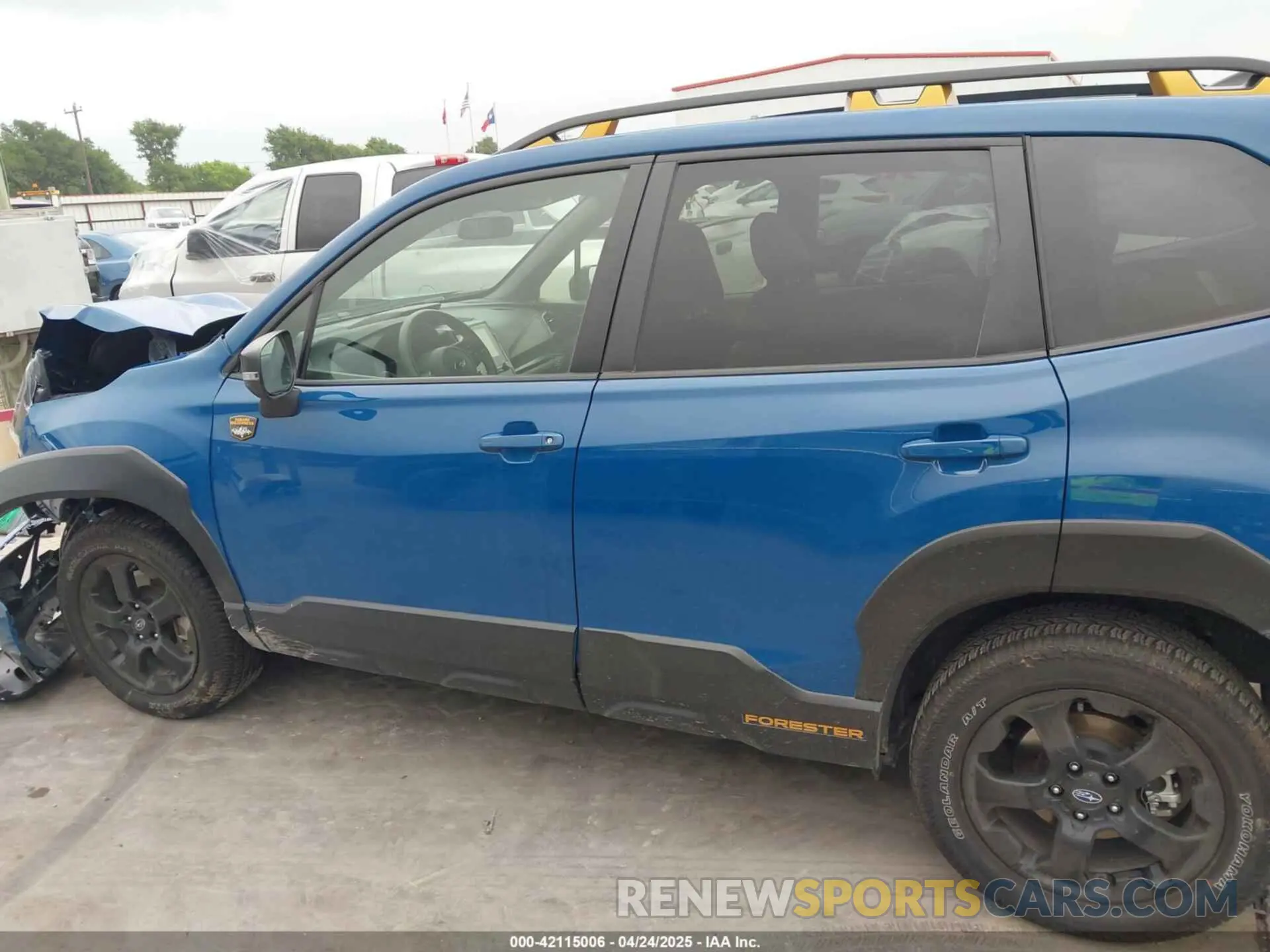 14 fotografías del automóvil dañado JF2SKAJC4RH516833 SUBARU FORESTER 2024