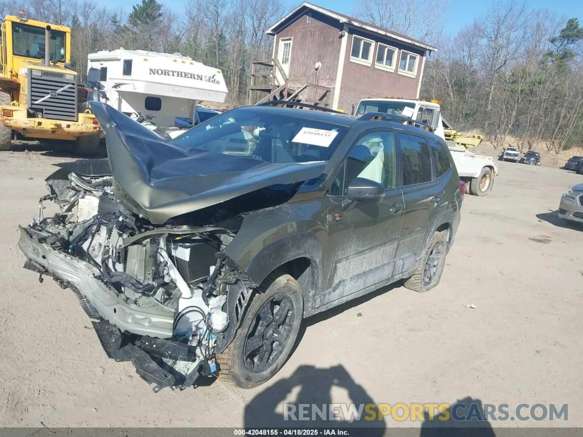 2 fotografías del automóvil dañado JF2SKAJC4RH529985 SUBARU FORESTER 2024