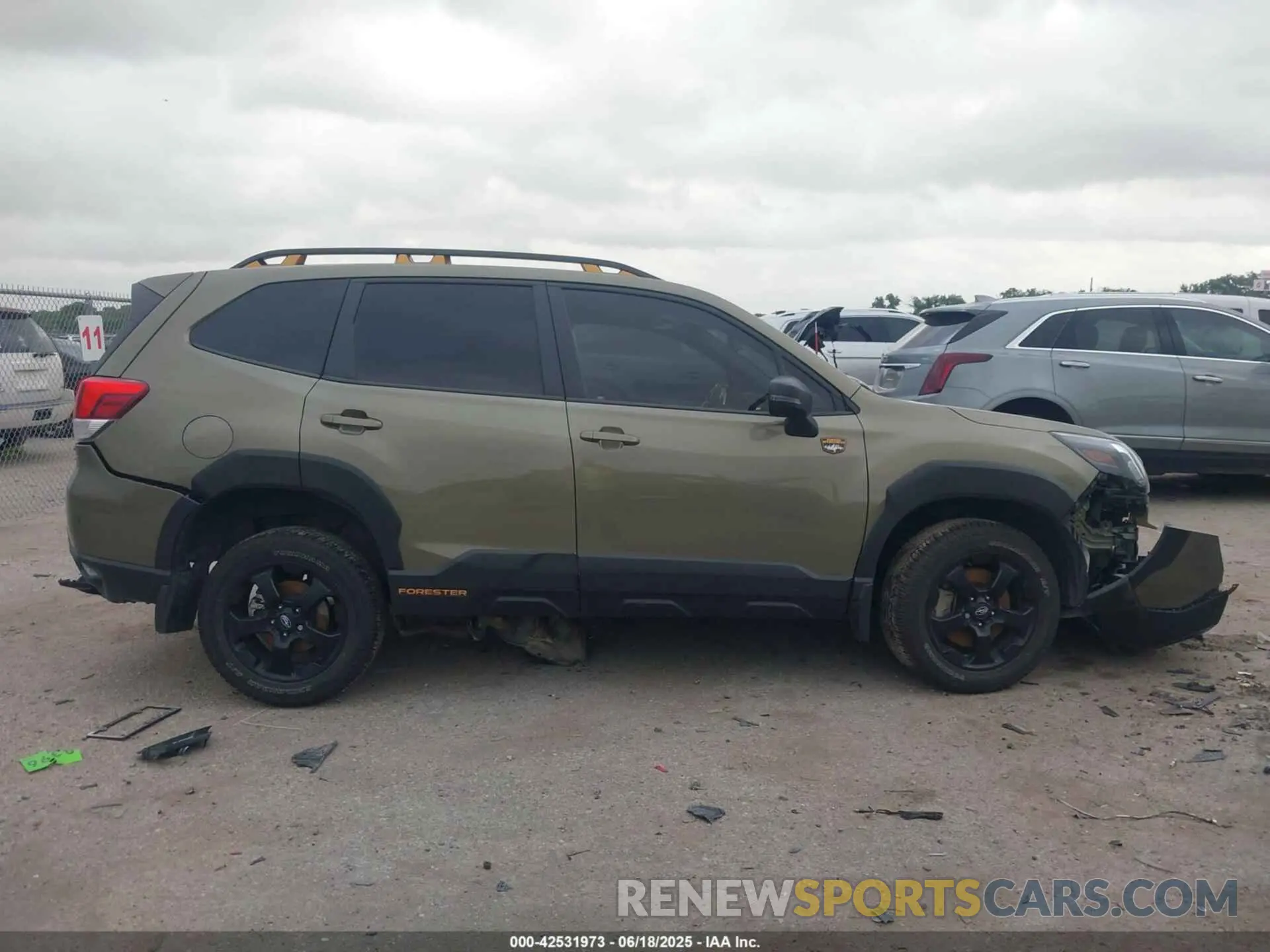 14 fotografías del automóvil dañado JF2SKAJC7RH411932 SUBARU FORESTER 2024