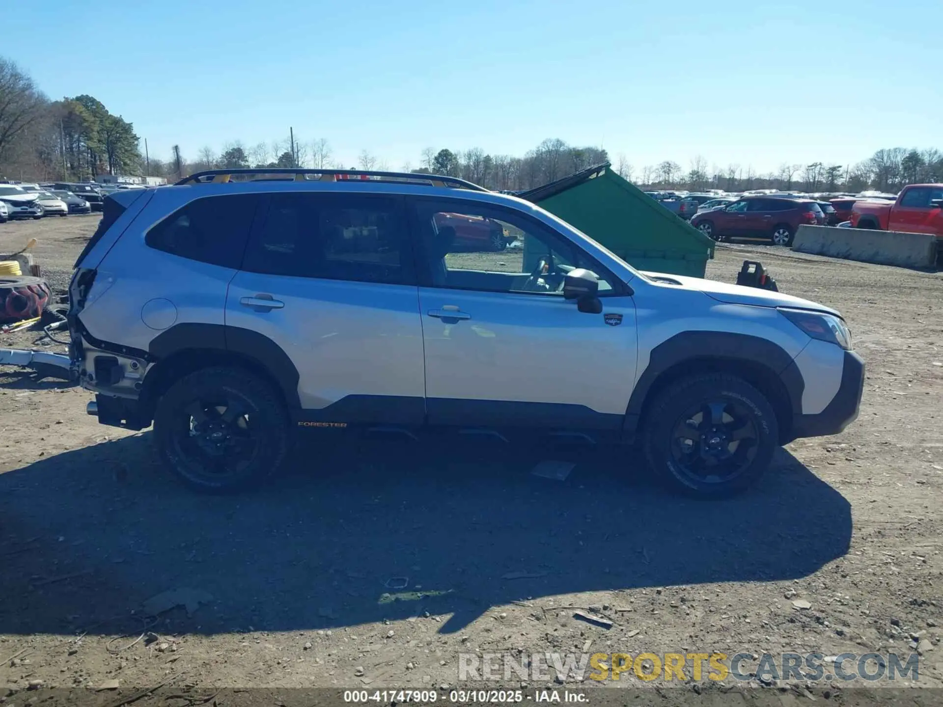 13 fotografías del automóvil dañado JF2SKAJC8RH528841 SUBARU FORESTER 2024