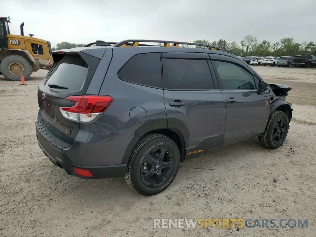 3 fotografías del automóvil dañado JF2SKAJC9RH520229 SUBARU FORESTER 2024