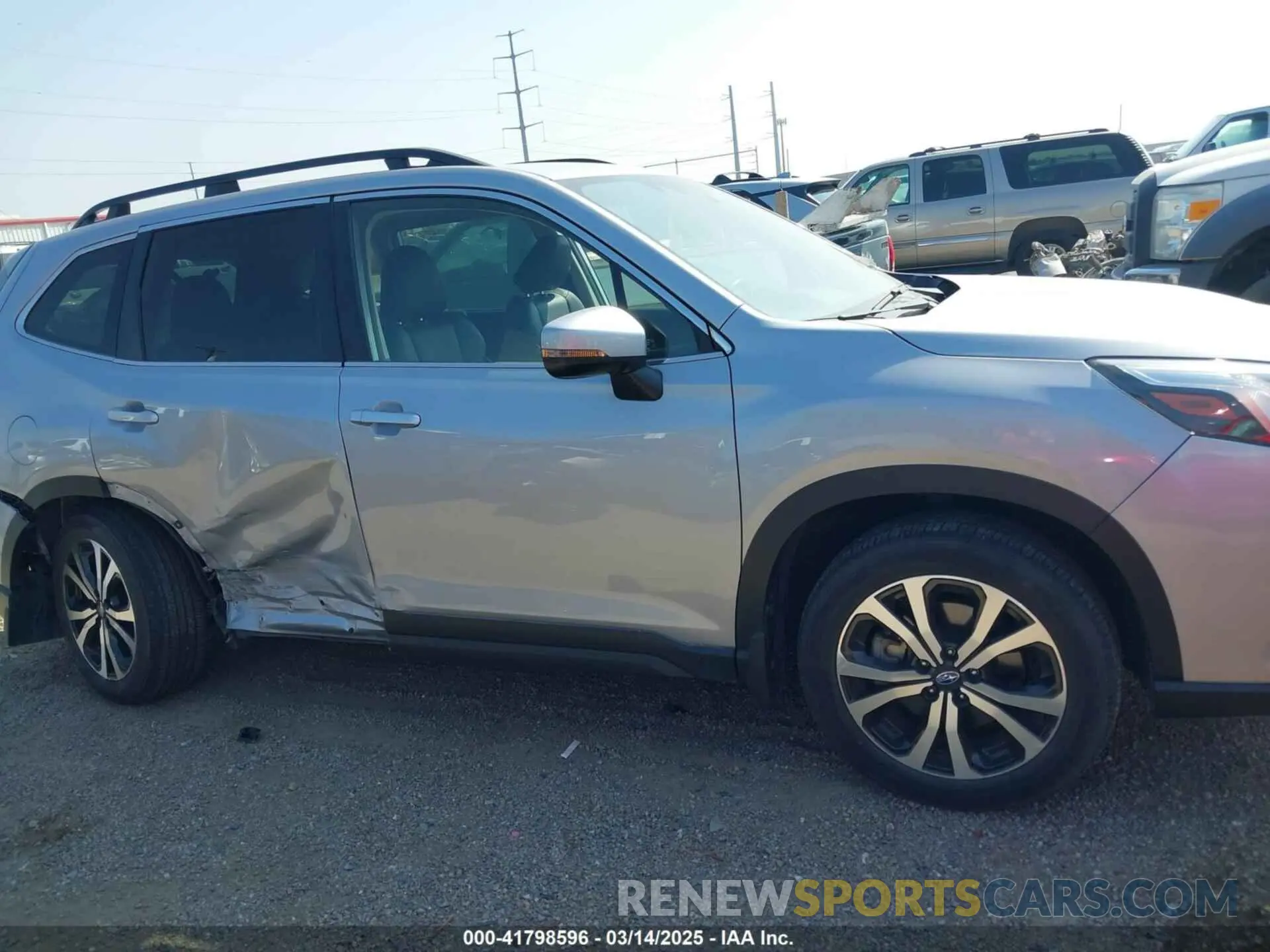 13 fotografías del automóvil dañado JF2SKALC8RH429465 SUBARU FORESTER 2024