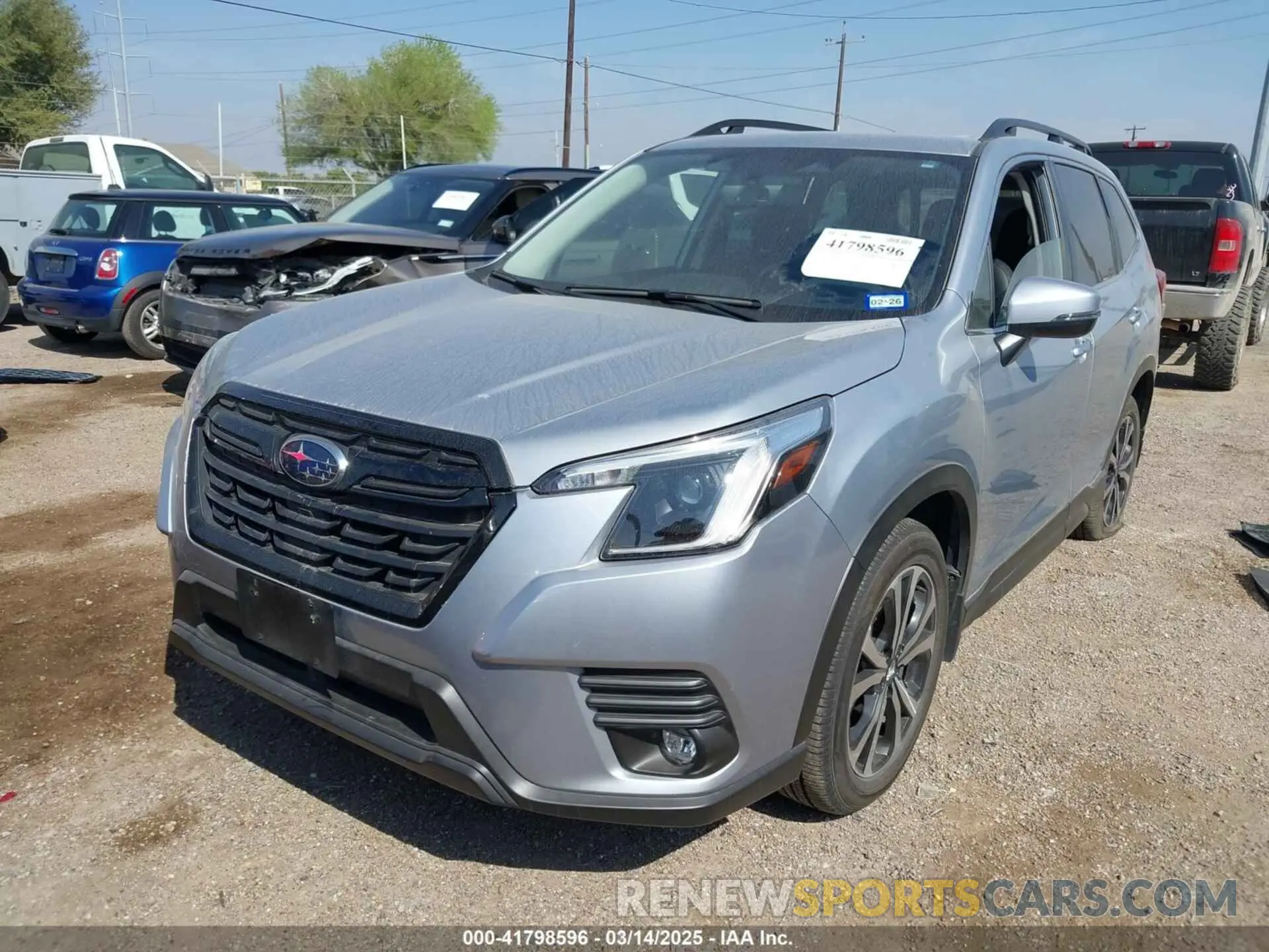 2 fotografías del automóvil dañado JF2SKALC8RH429465 SUBARU FORESTER 2024