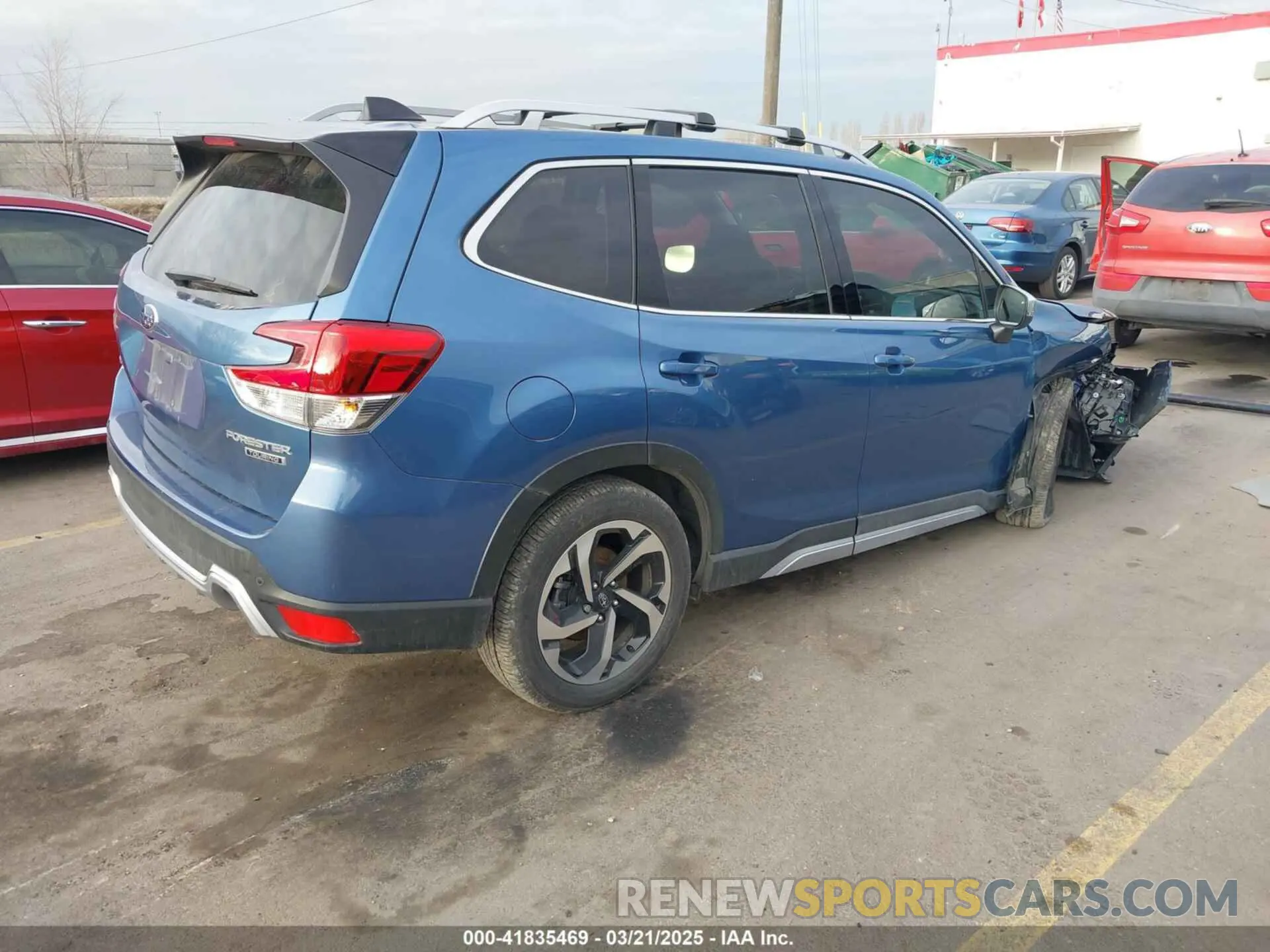 4 fotografías del automóvil dañado JF2SKAMC3RH500683 SUBARU FORESTER 2024