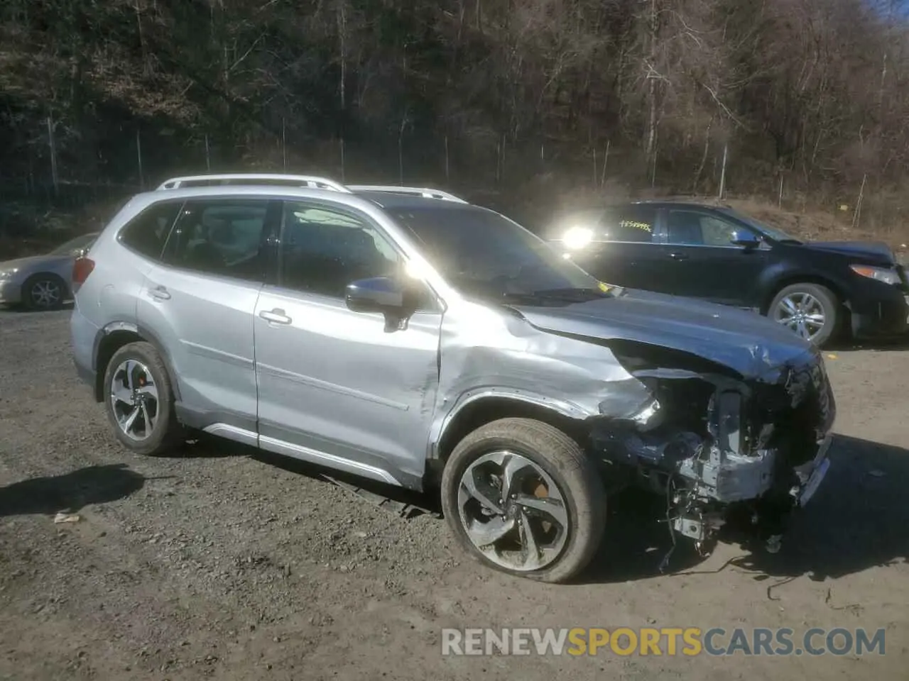 4 fotografías del automóvil dañado JF2SKAMC6RH416101 SUBARU FORESTER 2024