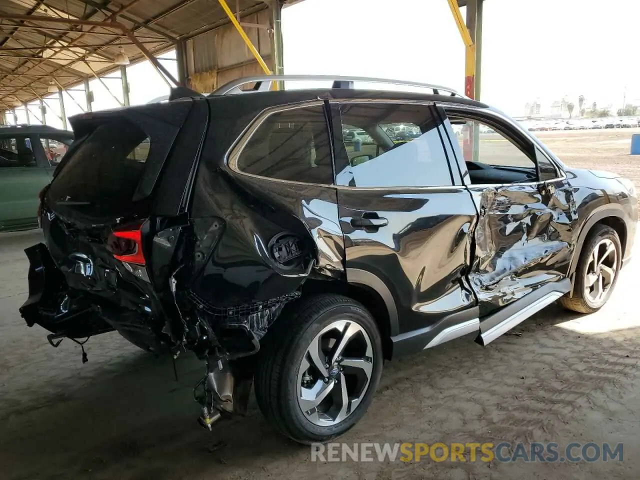 3 fotografías del automóvil dañado JF2SKAMC7RH498940 SUBARU FORESTER 2024