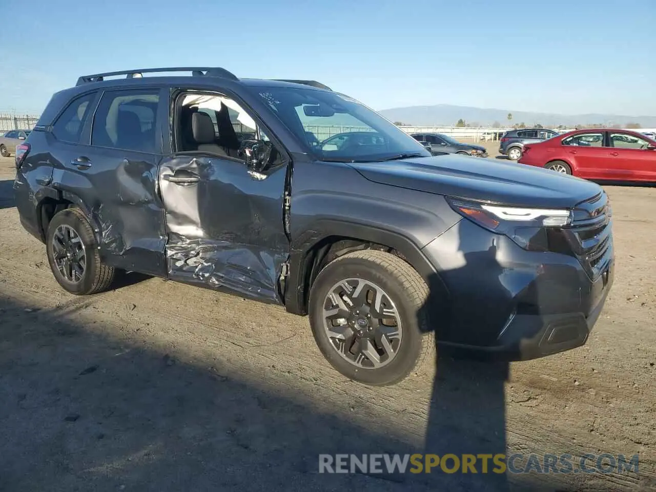 4 fotografías del automóvil dañado JF2SLDBC6SH543504 SUBARU FORESTER 2025