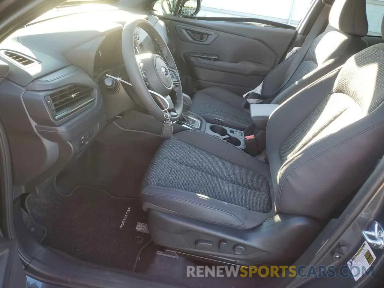 7 fotografías del automóvil dañado JF2SLDBC6SH543504 SUBARU FORESTER 2025