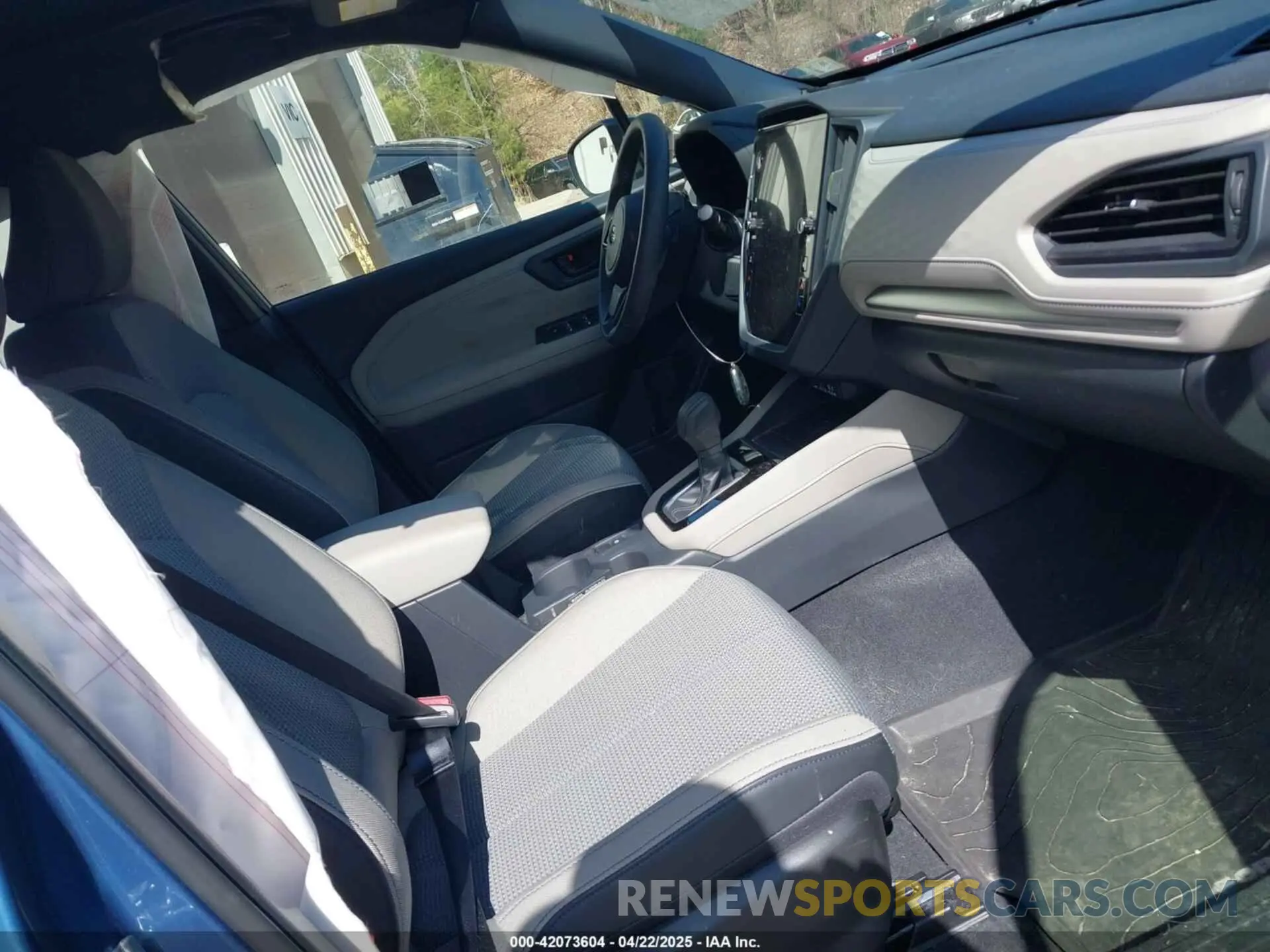 5 fotografías del automóvil dañado JF2SLDBC8SH429536 SUBARU FORESTER 2025