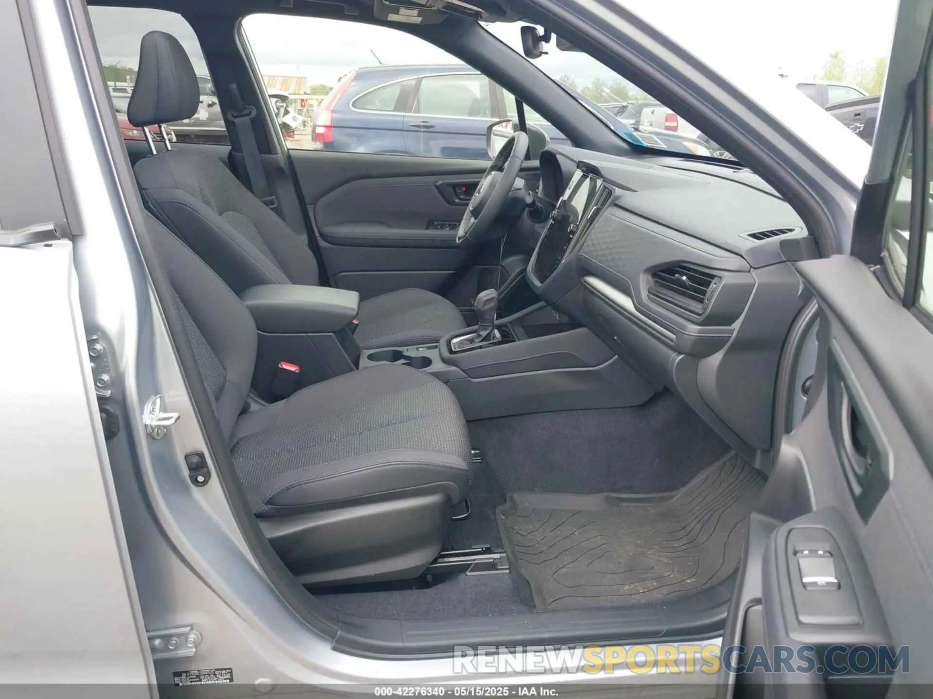 5 fotografías del automóvil dañado JF2SLDDC1SH441525 SUBARU FORESTER 2025