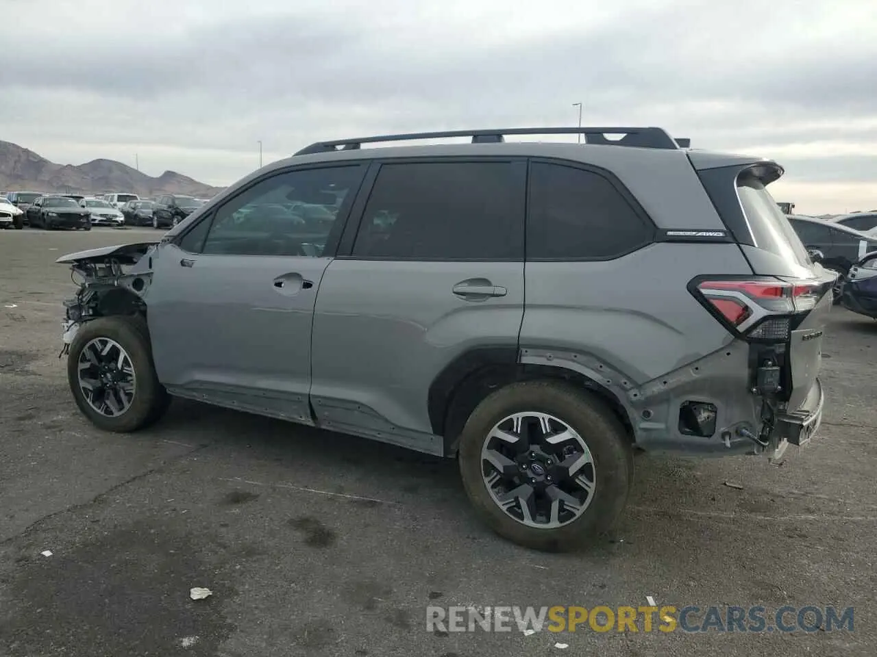 2 fotografías del automóvil dañado JF2SLDDC7SH512565 SUBARU FORESTER 2025