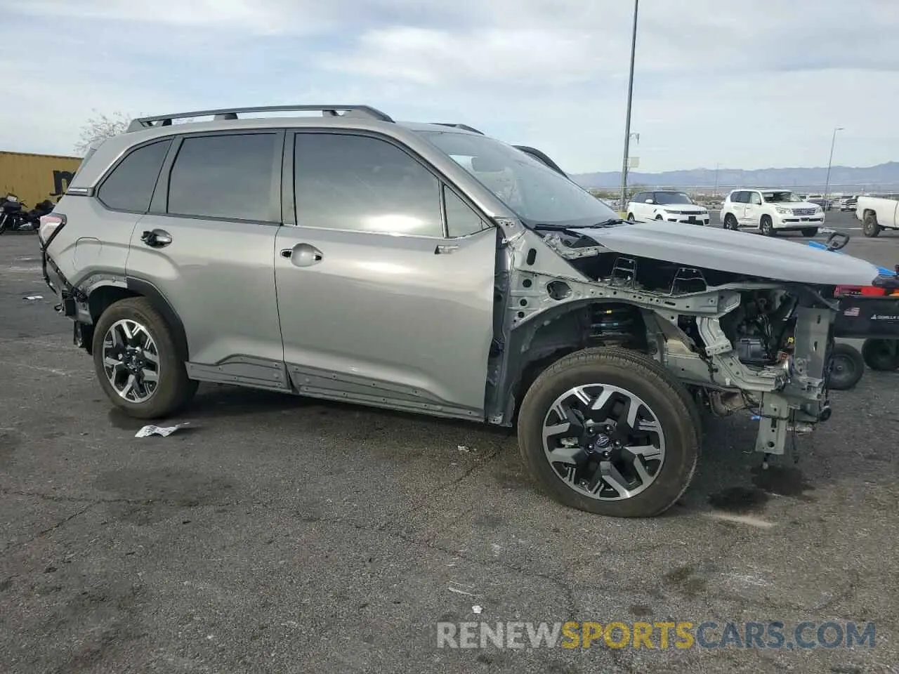 4 fotografías del automóvil dañado JF2SLDDC7SH512565 SUBARU FORESTER 2025