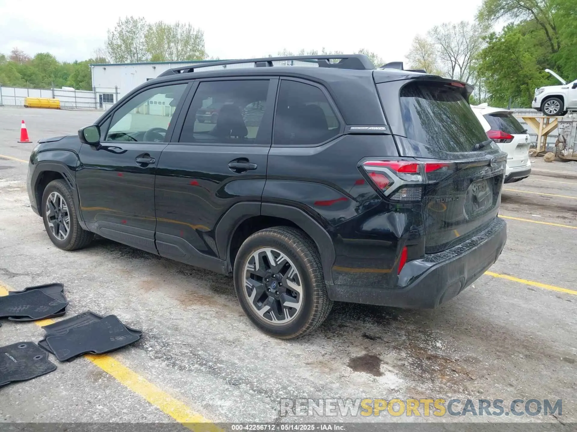 3 fotografías del automóvil dañado JF2SLDDC8SH412409 SUBARU FORESTER 2025