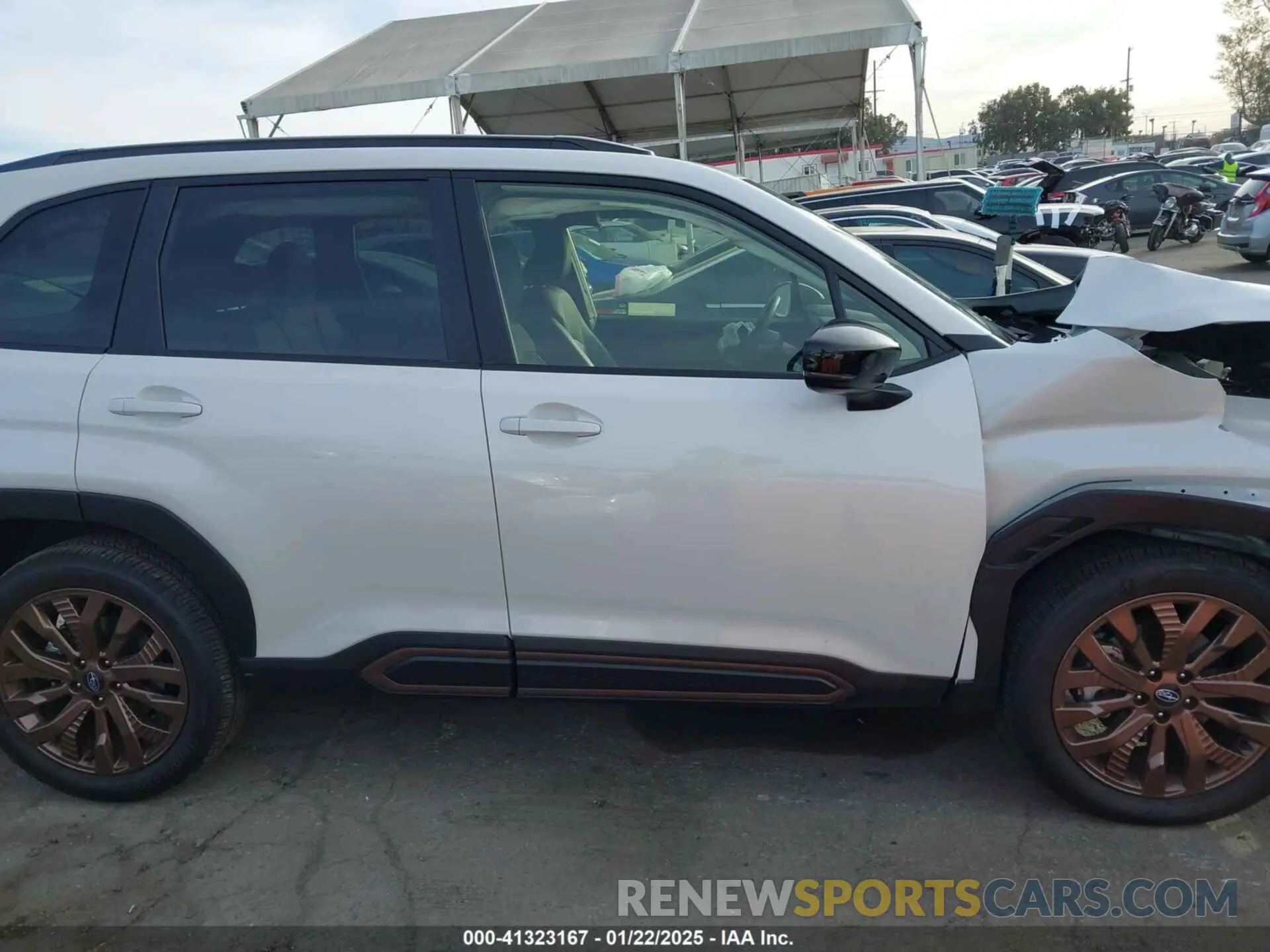 14 fotografías del automóvil dañado JF2SLDFC1SH439514 SUBARU FORESTER 2025