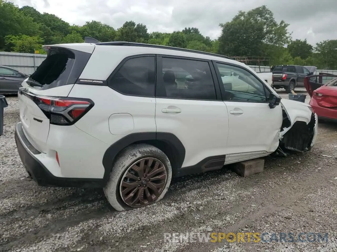 3 fotografías del automóvil dañado JF2SLDFC4SH520846 SUBARU FORESTER 2025