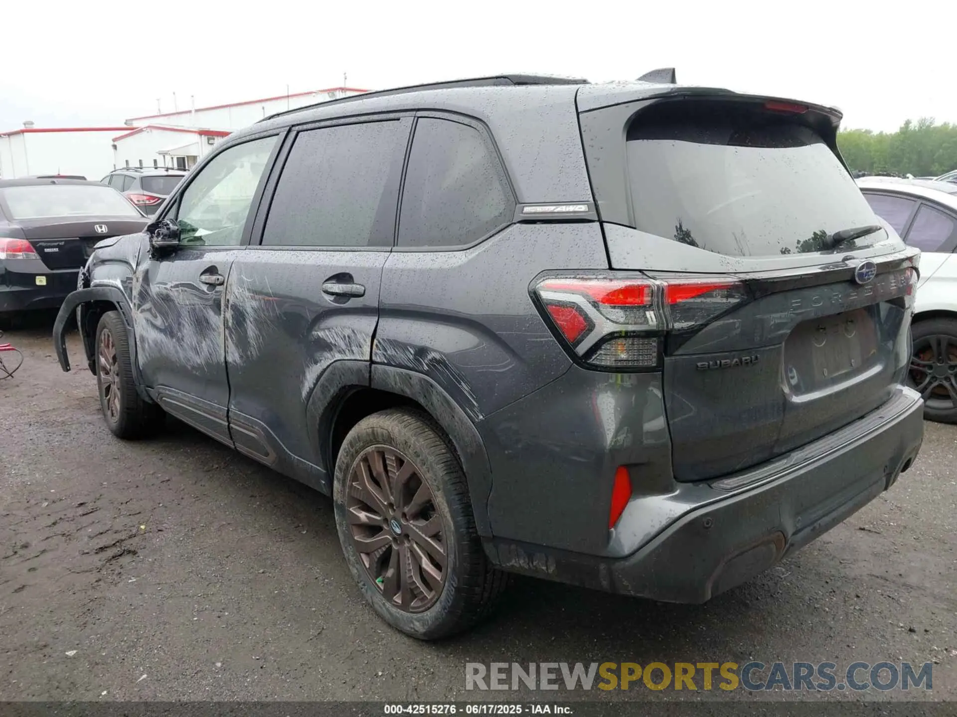3 fotografías del automóvil dañado JF2SLDHC3SH449362 SUBARU FORESTER 2025