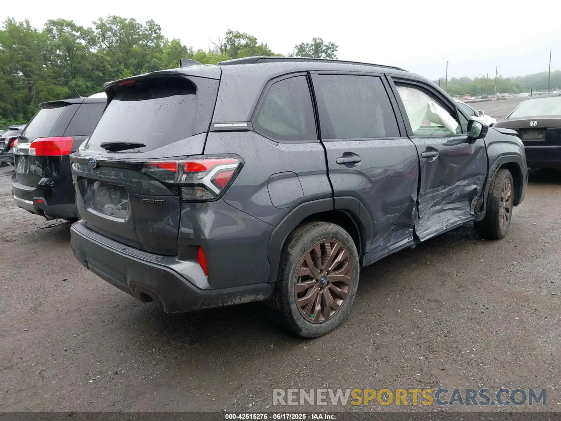 4 fotografías del automóvil dañado JF2SLDHC3SH449362 SUBARU FORESTER 2025