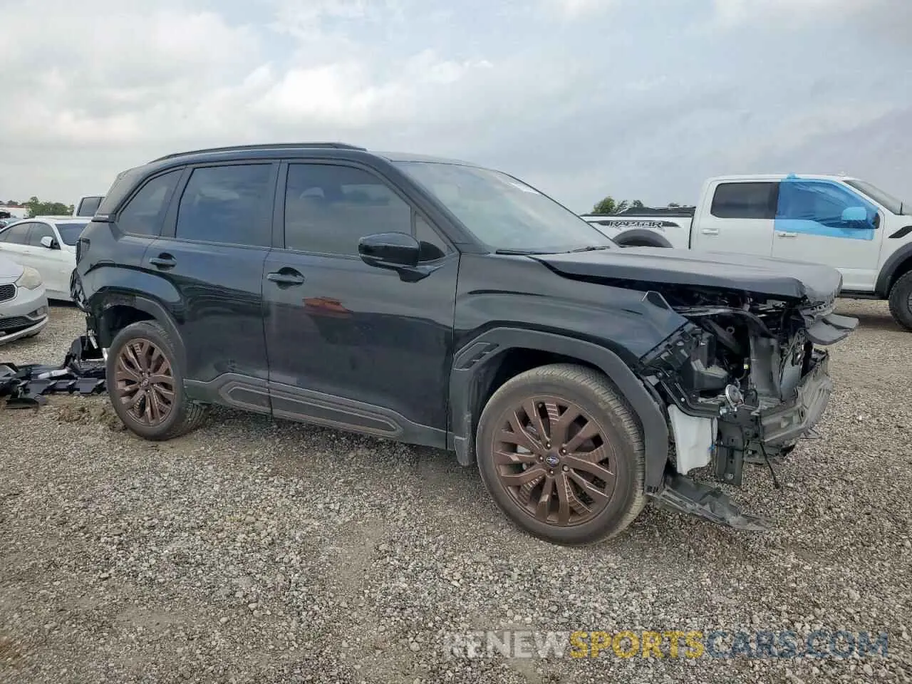 4 fotografías del automóvil dañado JF2SLDHC4SH495220 SUBARU FORESTER 2025