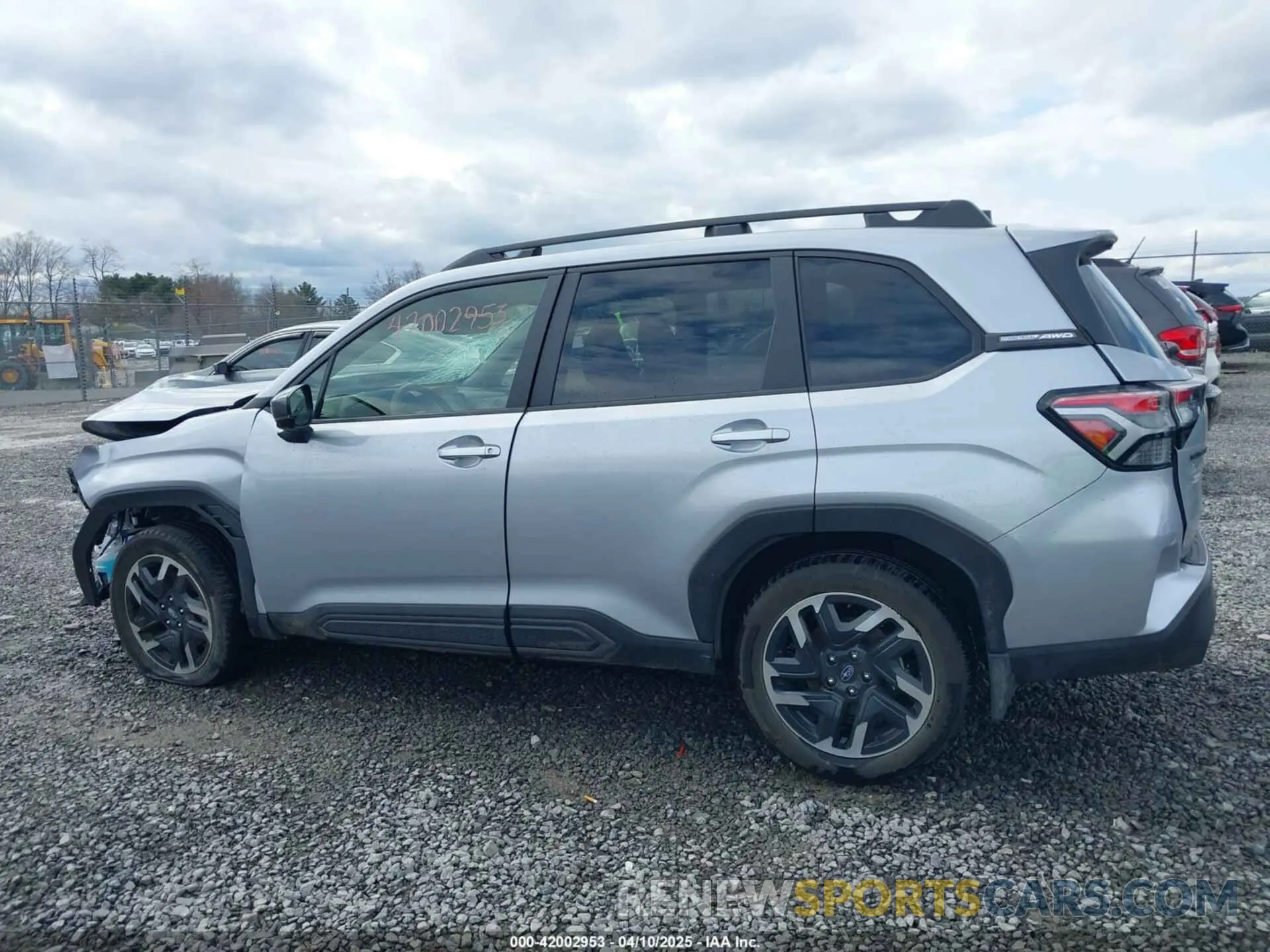 15 fotografías del automóvil dañado JF2SLDRC4SH416319 SUBARU FORESTER 2025