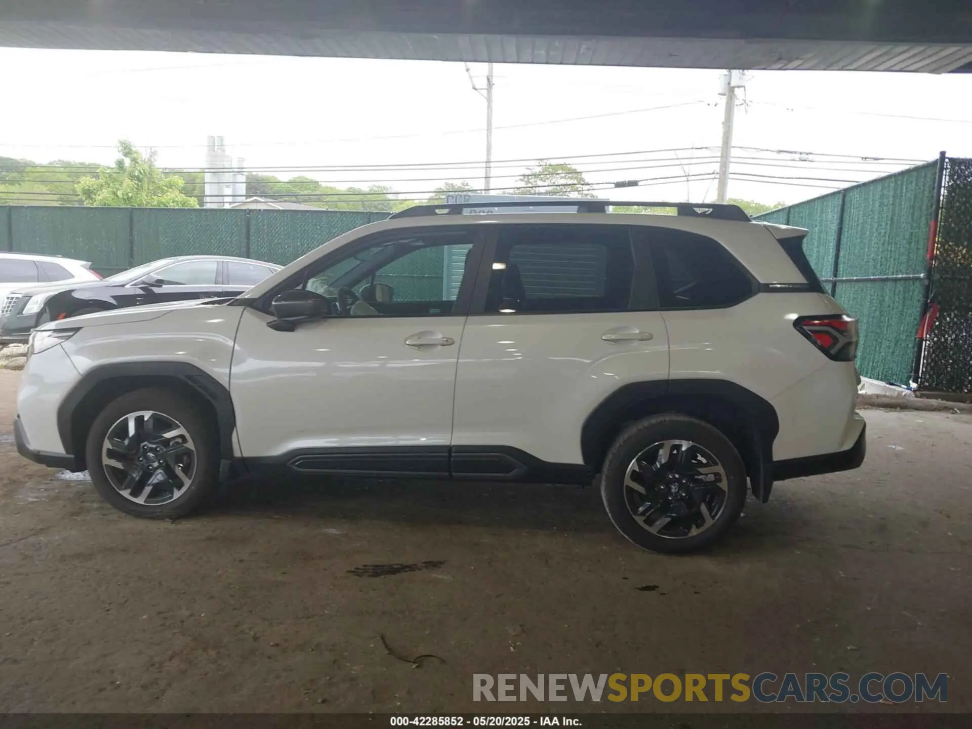 14 fotografías del automóvil dañado JF2SLDRC5SH542155 SUBARU FORESTER 2025