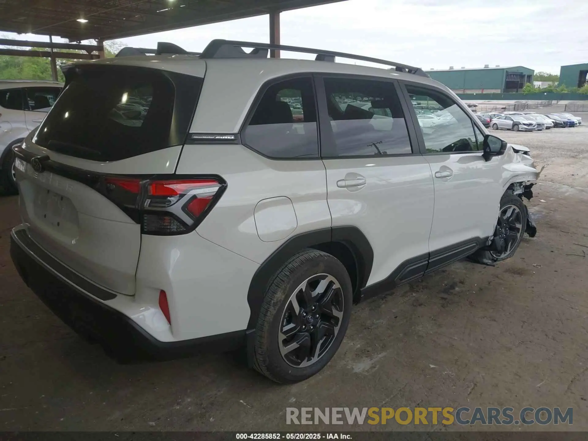 4 fotografías del automóvil dañado JF2SLDRC5SH542155 SUBARU FORESTER 2025
