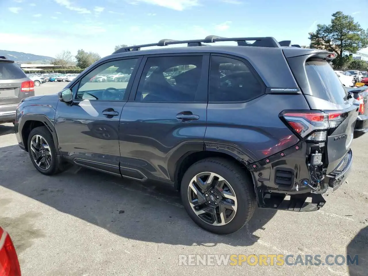 2 fotografías del automóvil dañado JF2SLDRC7SH463196 SUBARU FORESTER 2025