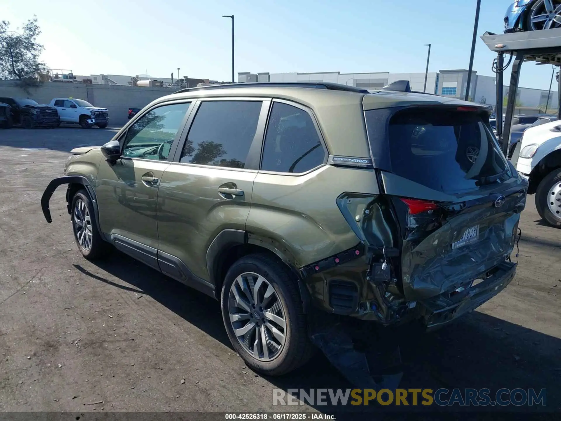 15 fotografías del automóvil dañado JF2SLDTC2SH492775 SUBARU FORESTER 2025