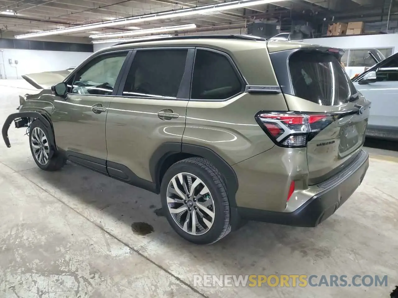 2 fotografías del automóvil dañado JF2SLDTC3SH460756 SUBARU FORESTER 2025