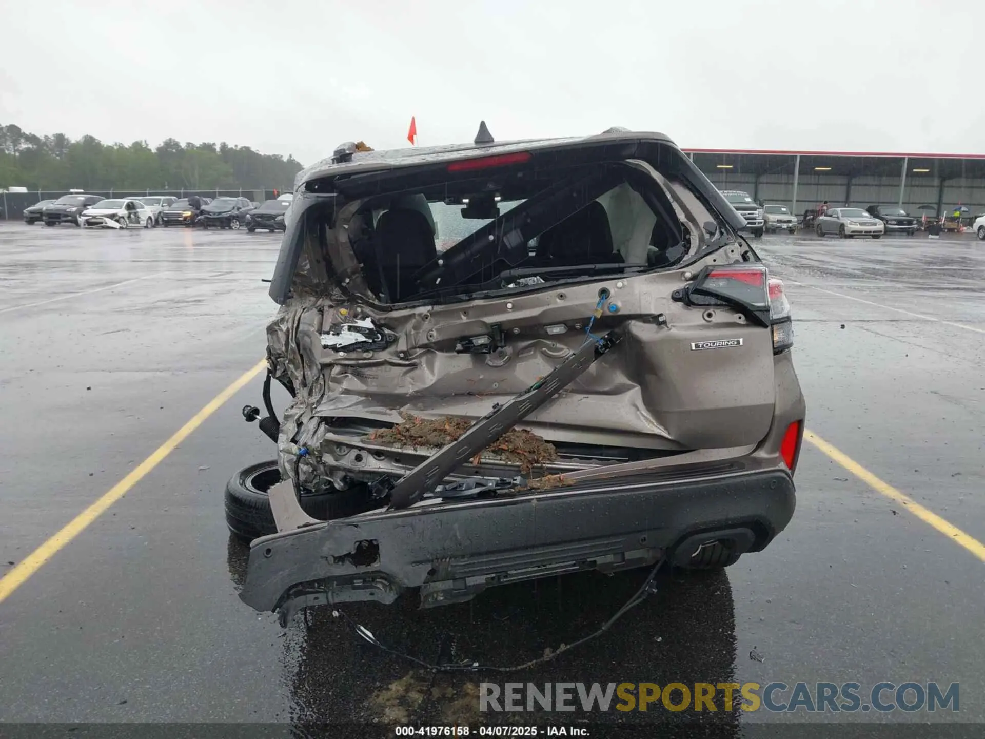 17 fotografías del automóvil dañado JF2SLDTCXSH420190 SUBARU FORESTER 2025