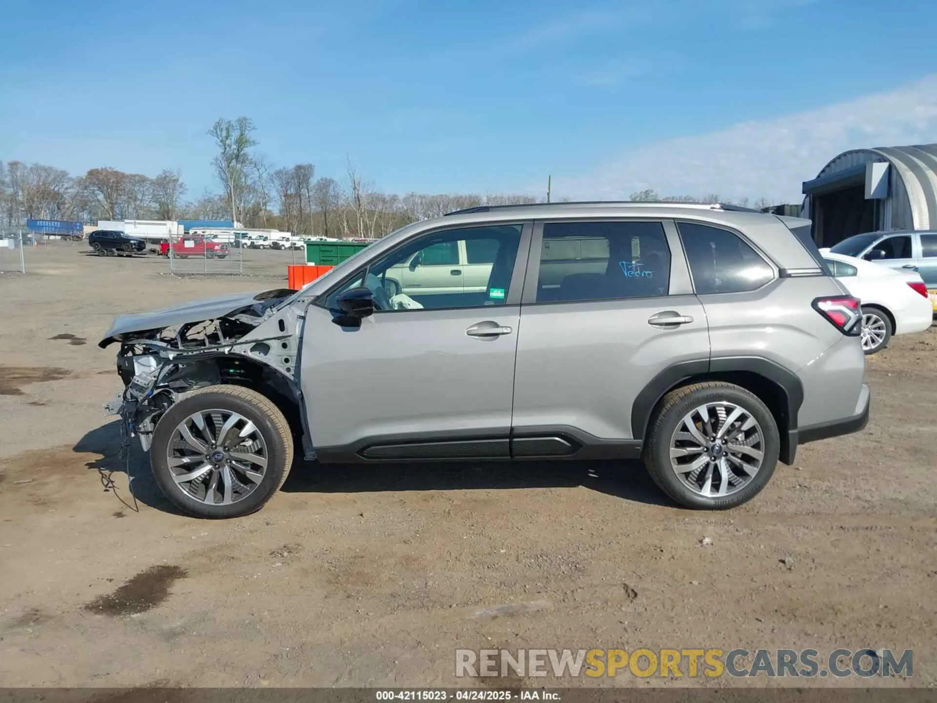 14 fotografías del automóvil dañado JF2SLDTCXSH472743 SUBARU FORESTER 2025