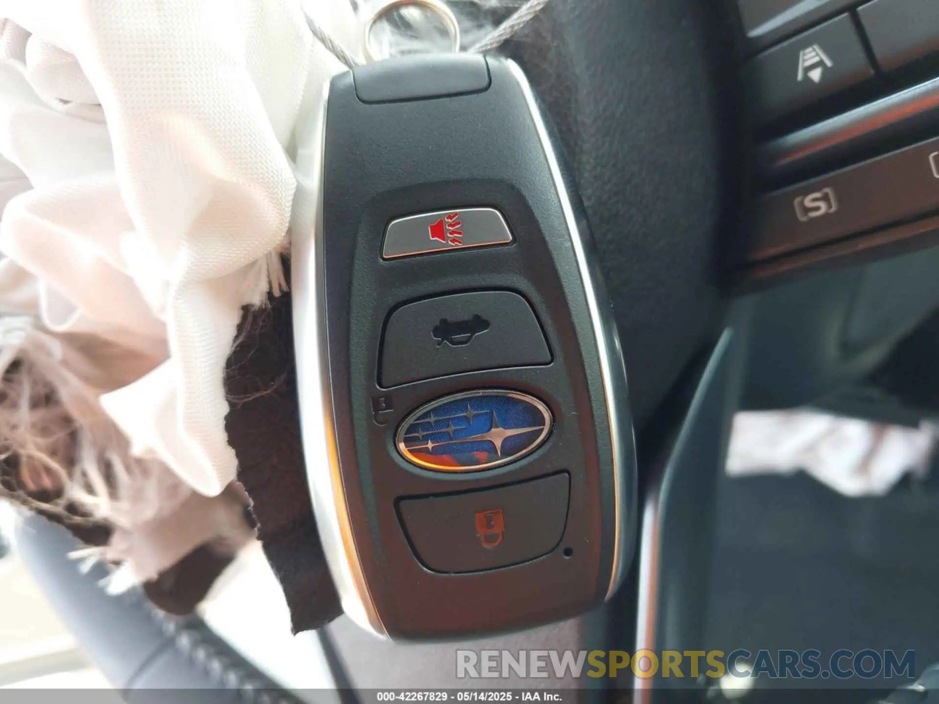11 fotografías del automóvil dañado JF2SLSRD6SH405142 SUBARU FORESTER 2025