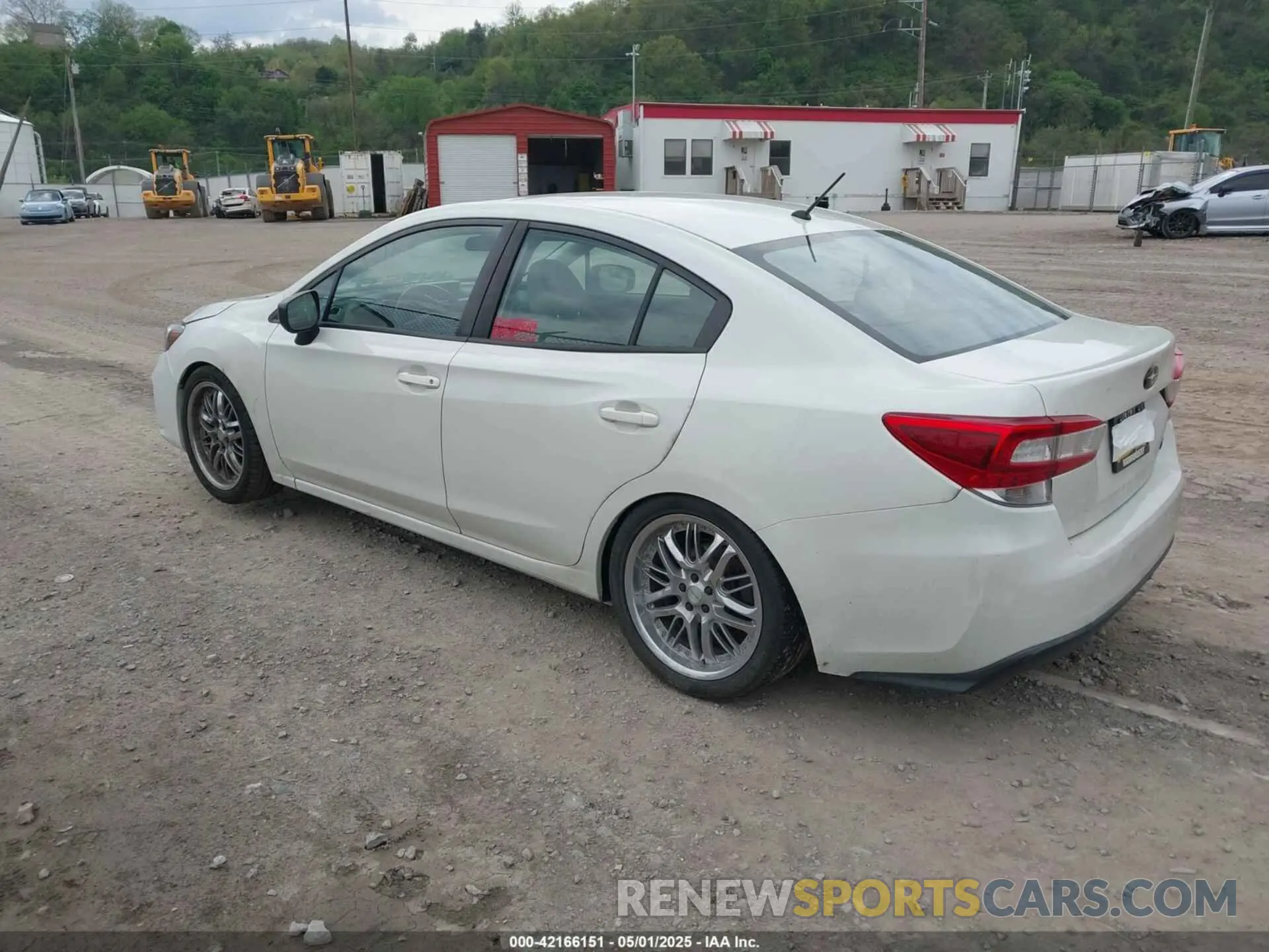 3 fotografías del automóvil dañado 4S3GKAA65K3617297 SUBARU IMPREZA 2019
