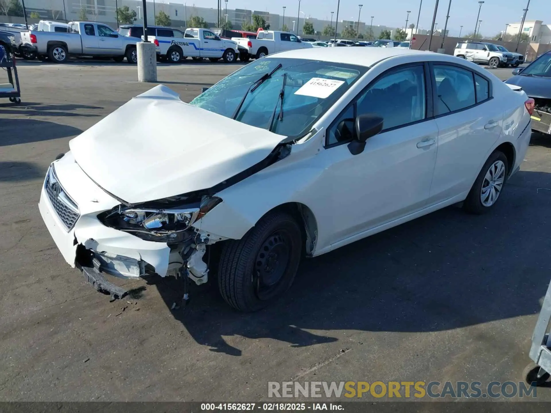 2 fotografías del automóvil dañado 4S3GKAA68K1627561 SUBARU IMPREZA 2019