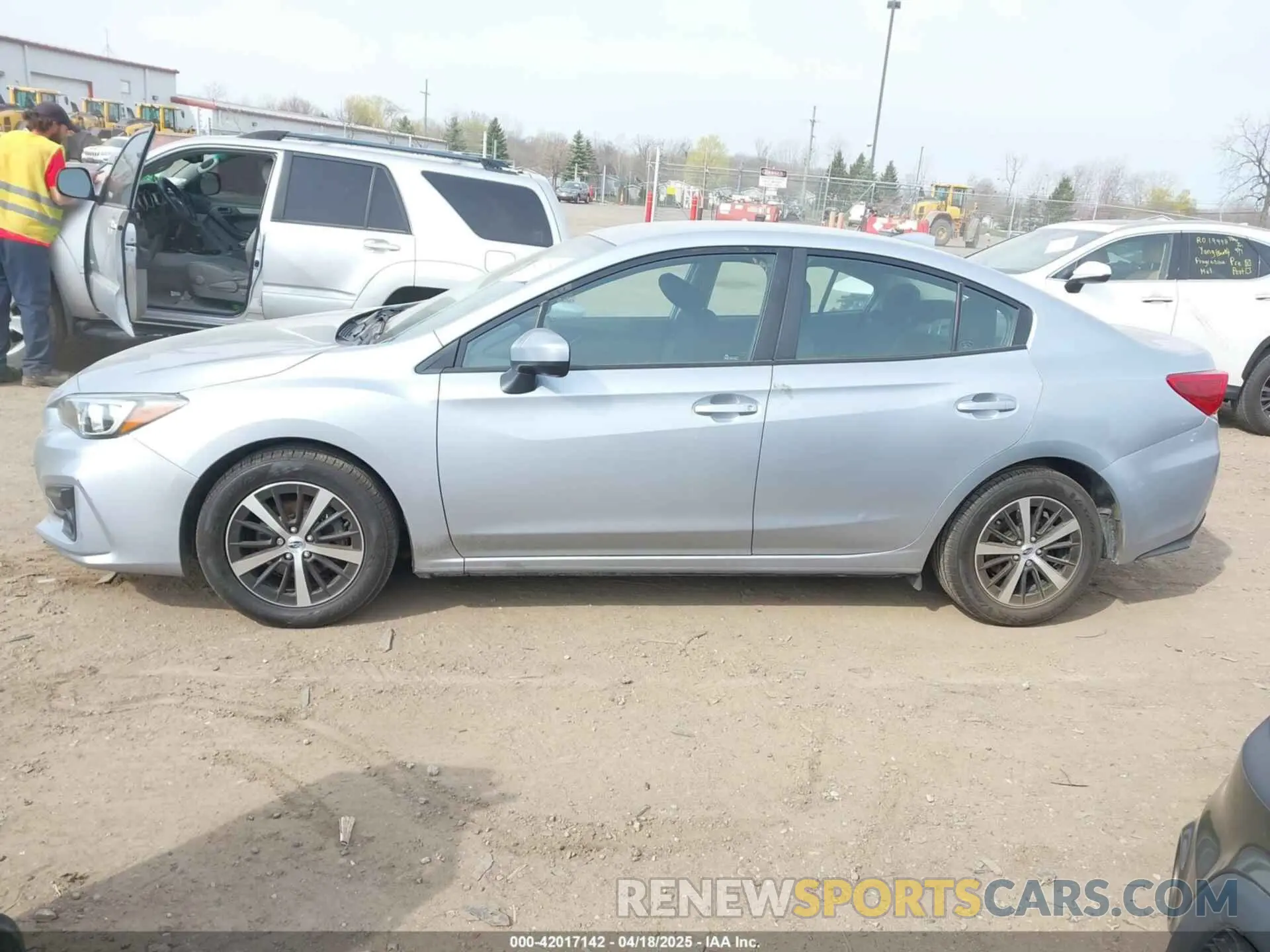 14 fotografías del automóvil dañado 4S3GKAC67K3625270 SUBARU IMPREZA 2019