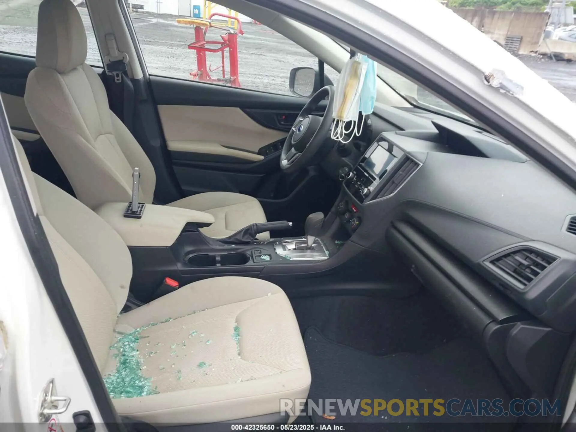 5 fotografías del automóvil dañado 4S3GTAA64K3705254 SUBARU IMPREZA 2019