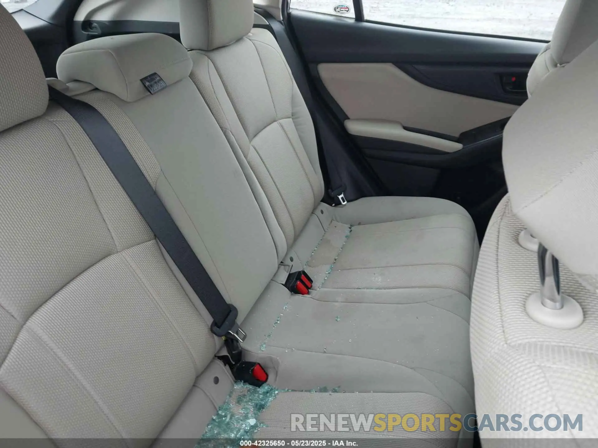 8 fotografías del automóvil dañado 4S3GTAA64K3705254 SUBARU IMPREZA 2019