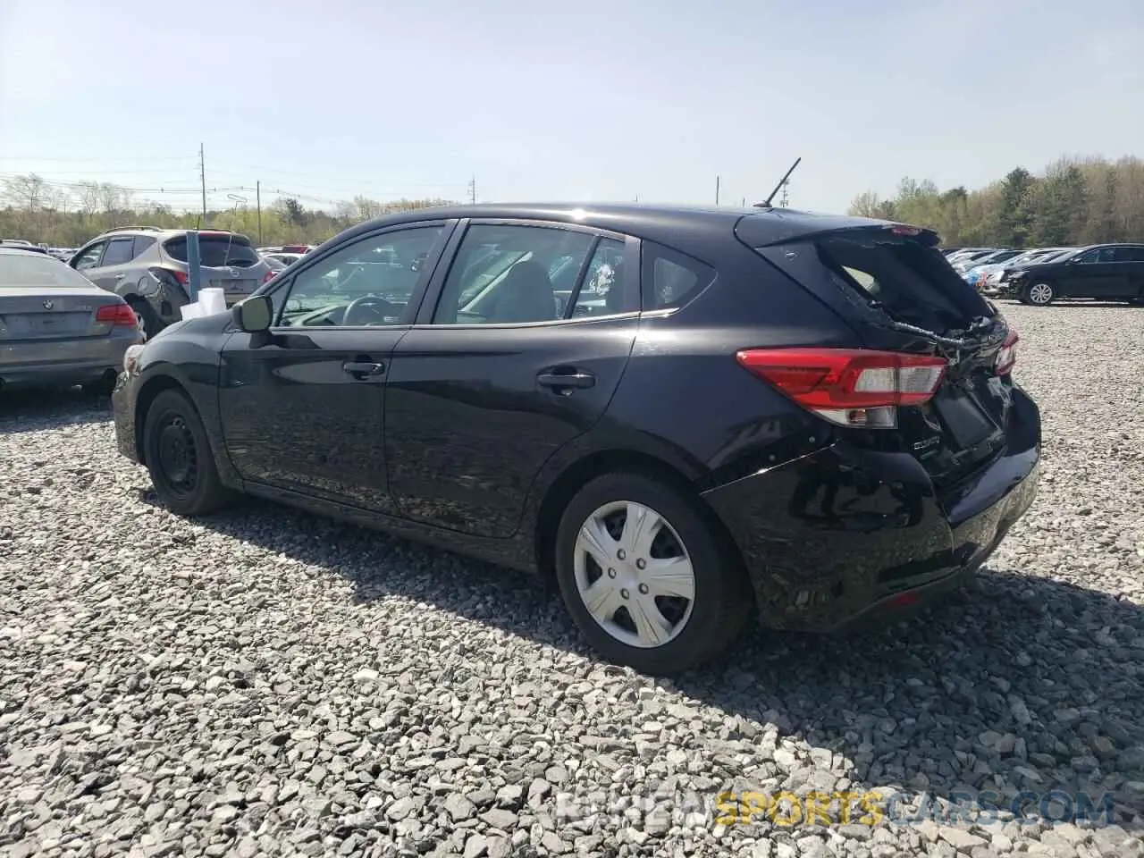 2 fotografías del automóvil dañado 4S3GTAA64K3749187 SUBARU IMPREZA 2019