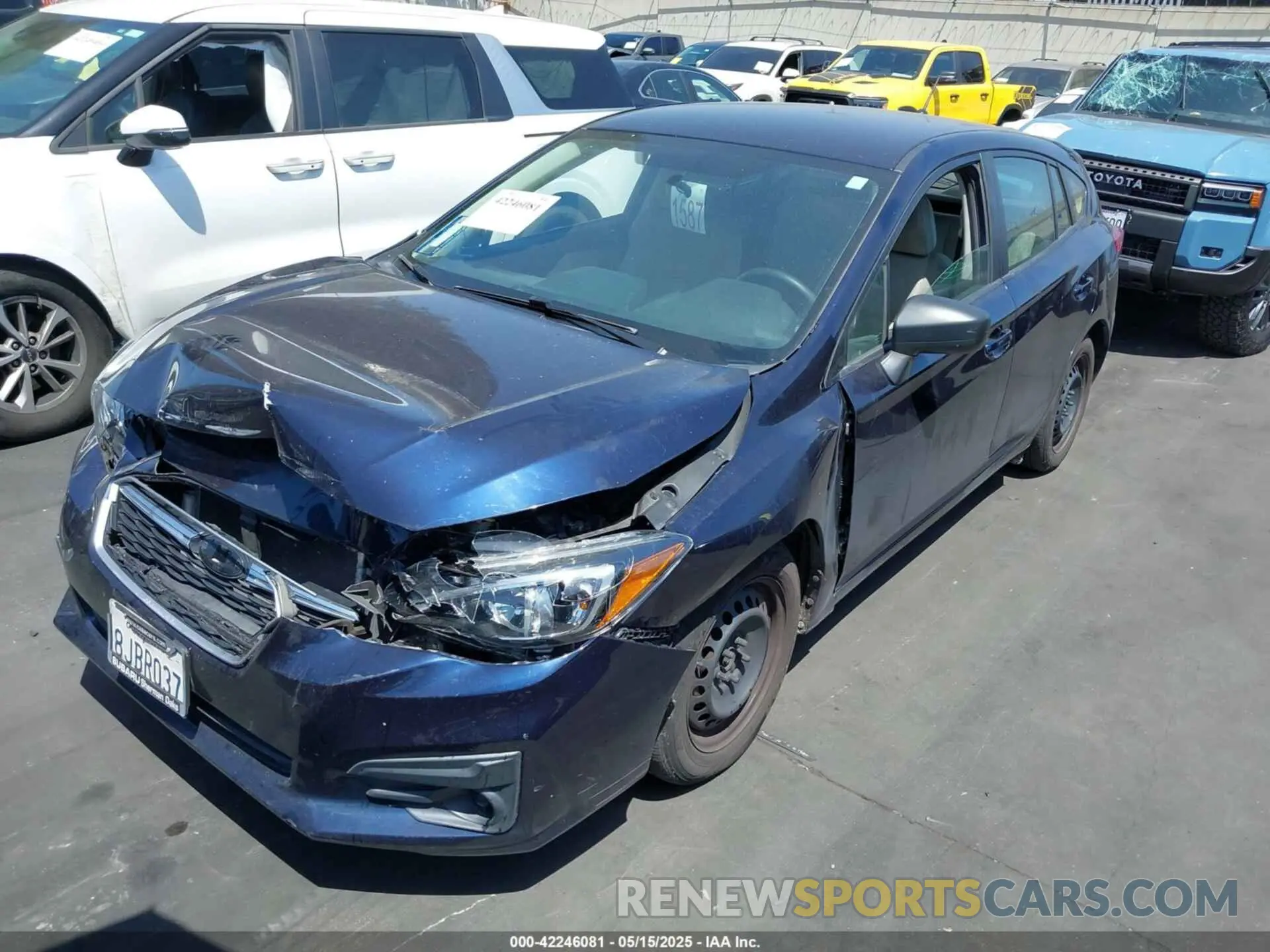 2 fotografías del automóvil dañado 4S3GTAA68K1726006 SUBARU IMPREZA 2019