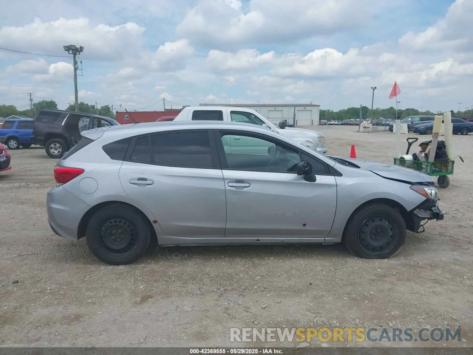 13 fotografías del automóvil dañado 4S3GTAA68K3721859 SUBARU IMPREZA 2019