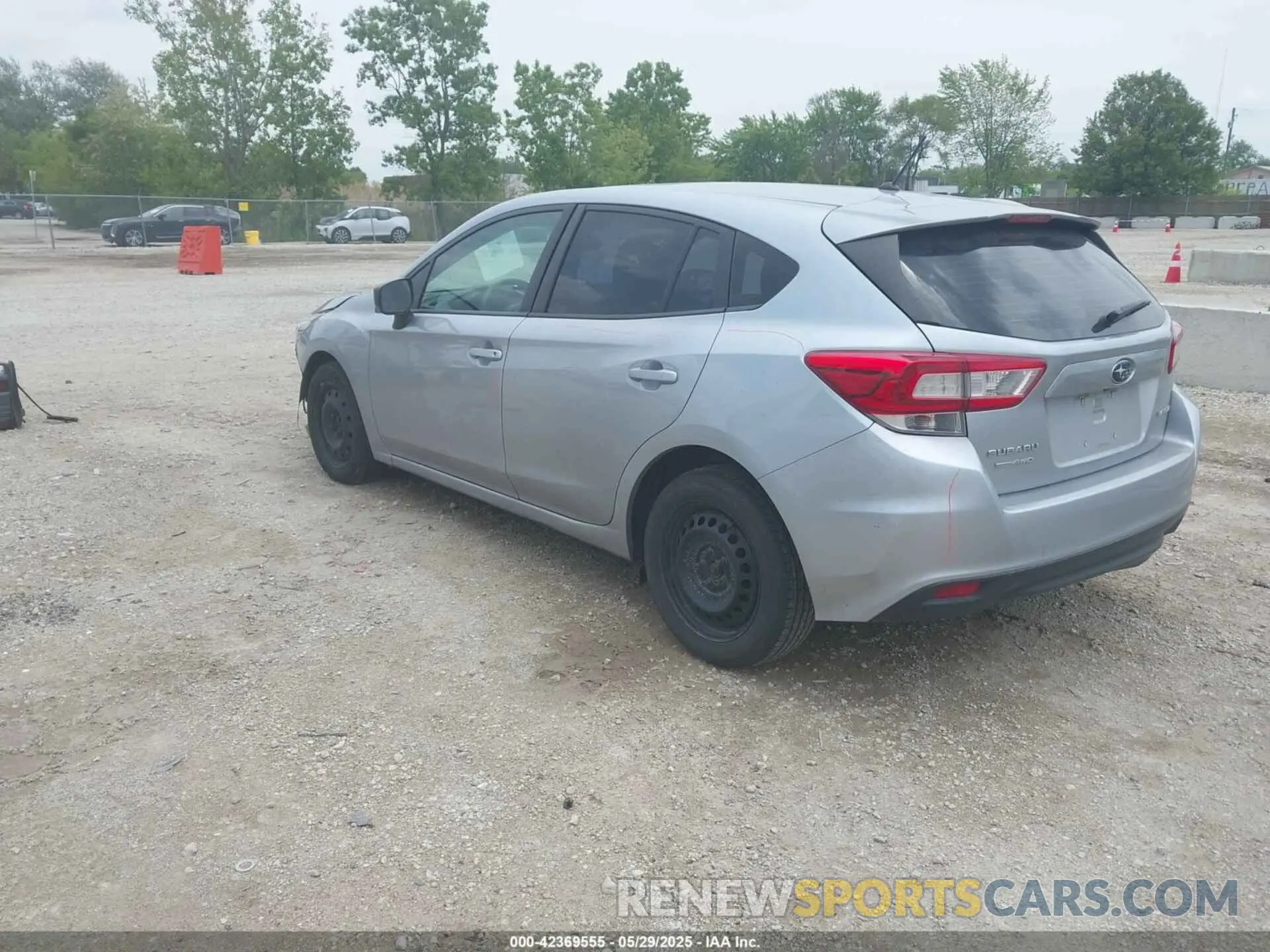 3 fotografías del automóvil dañado 4S3GTAA68K3721859 SUBARU IMPREZA 2019