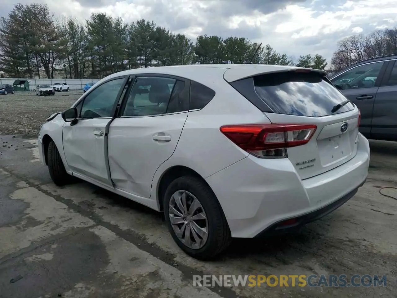 2 fotografías del automóvil dañado 4S3GTAA69K3712281 SUBARU IMPREZA 2019