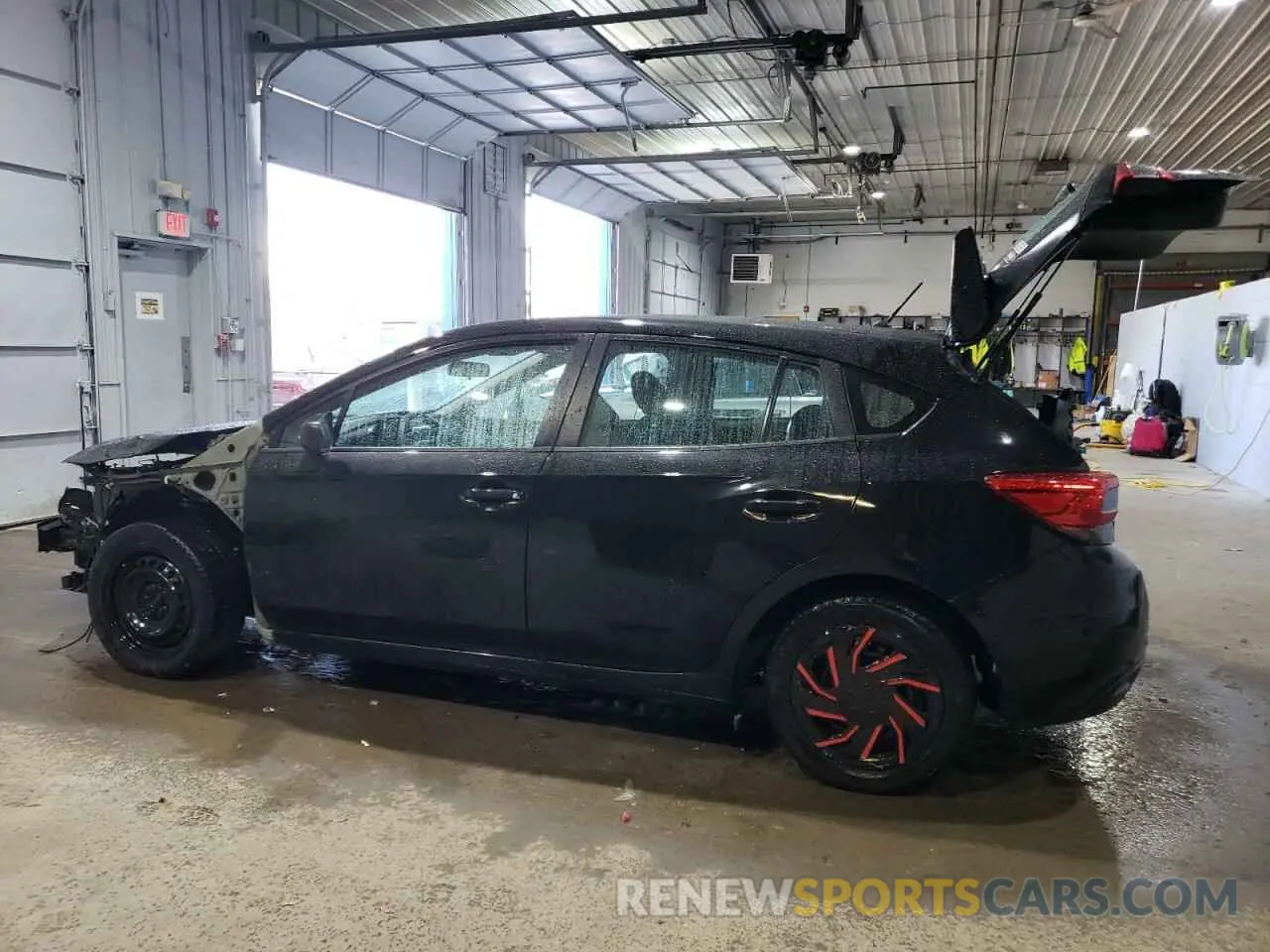 2 fotografías del automóvil dañado 4S3GTAA6XK3713424 SUBARU IMPREZA 2019