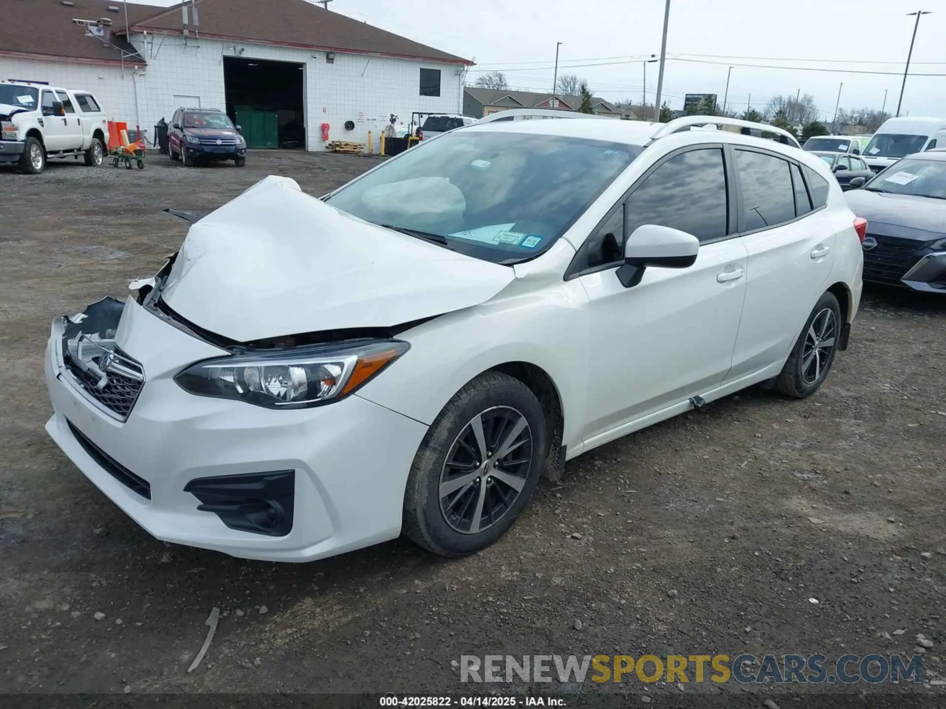 2 fotografías del automóvil dañado 4S3GTAC62K3704035 SUBARU IMPREZA 2019