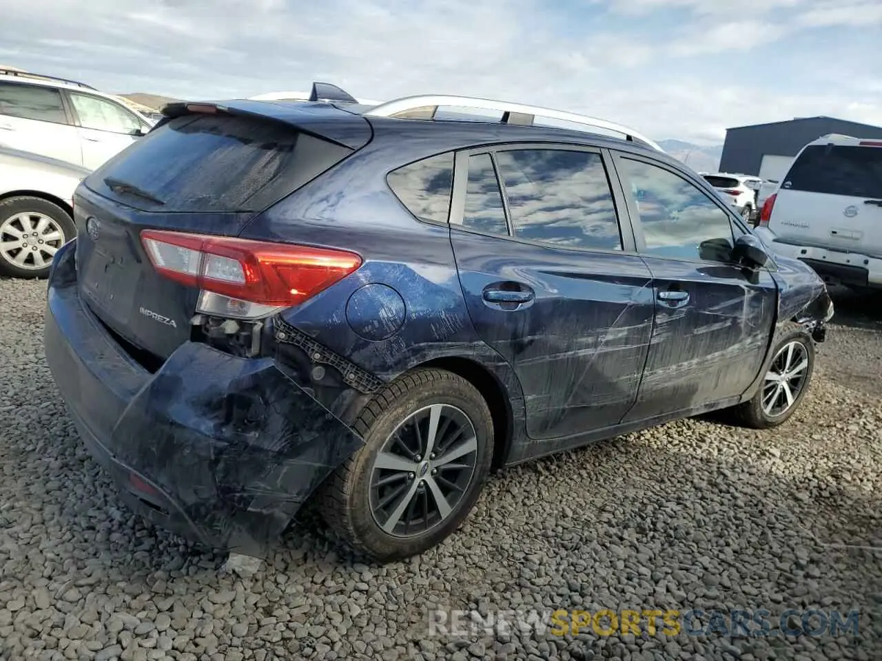 3 fotografías del automóvil dañado 4S3GTAC68K3721244 SUBARU IMPREZA 2019